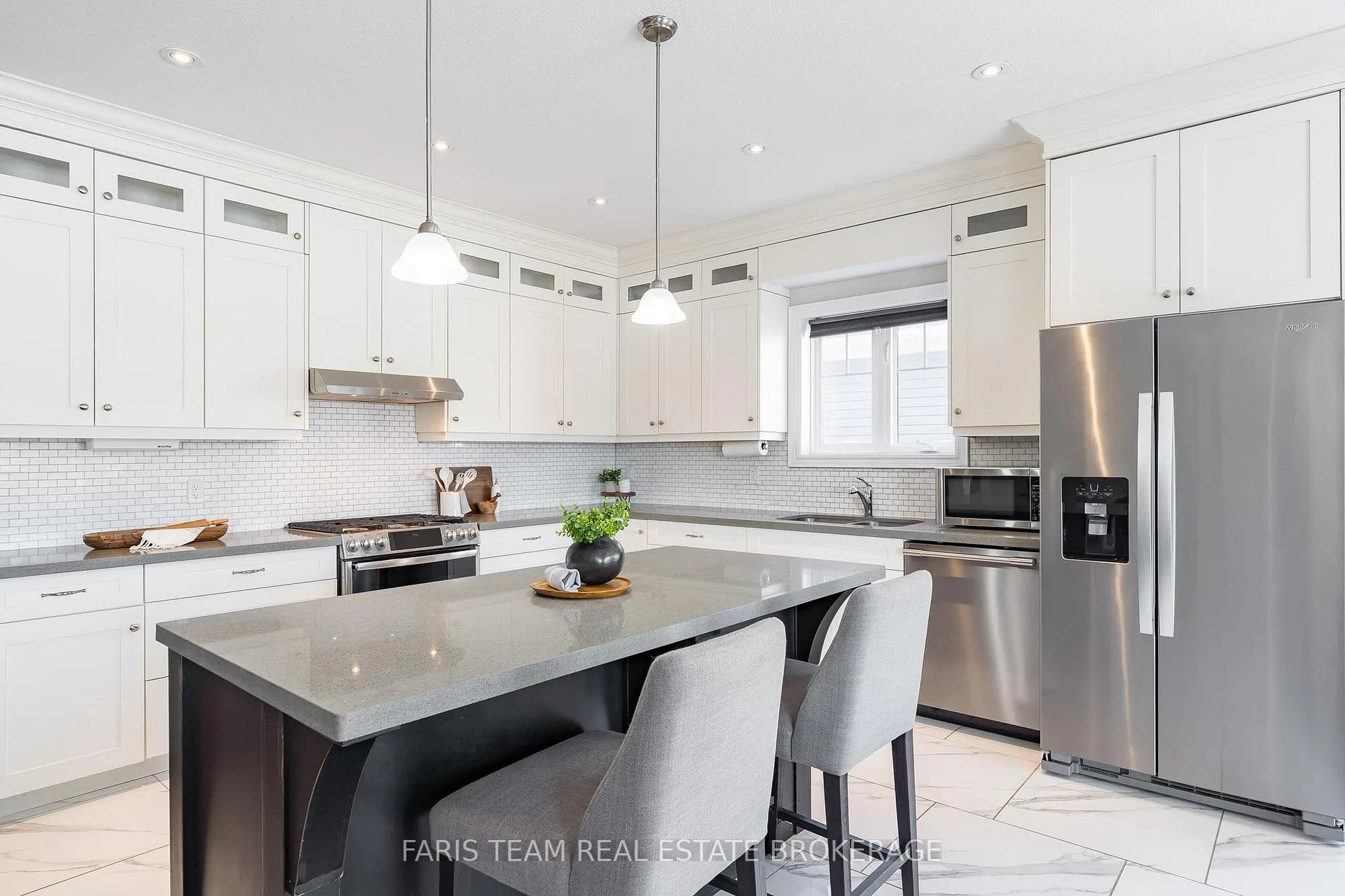 Photo 13 of 287 Robinson Road, Wasaga Beach — HOMEH