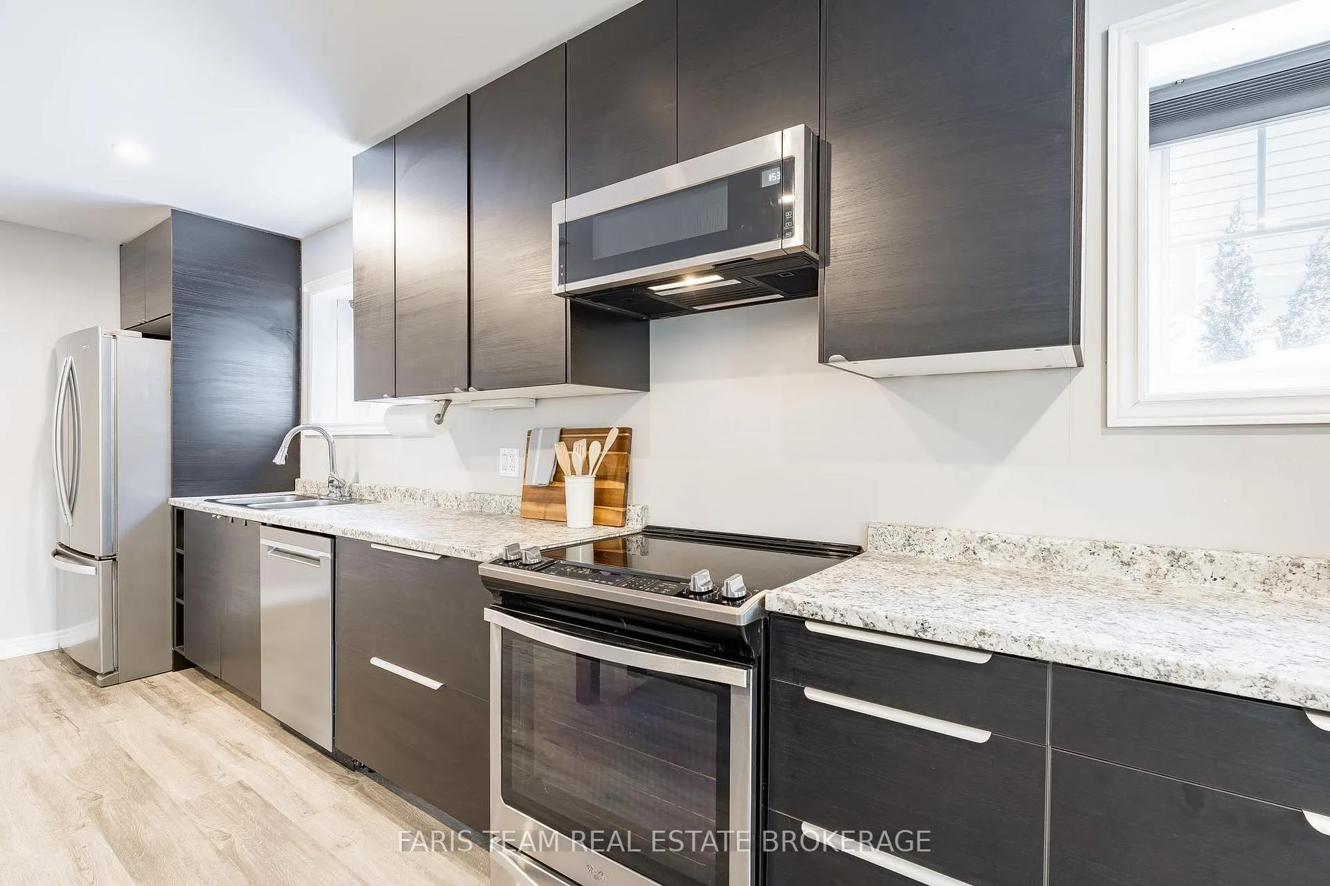 Photo 31 of 287 Robinson Road, Wasaga Beach — HOMEH