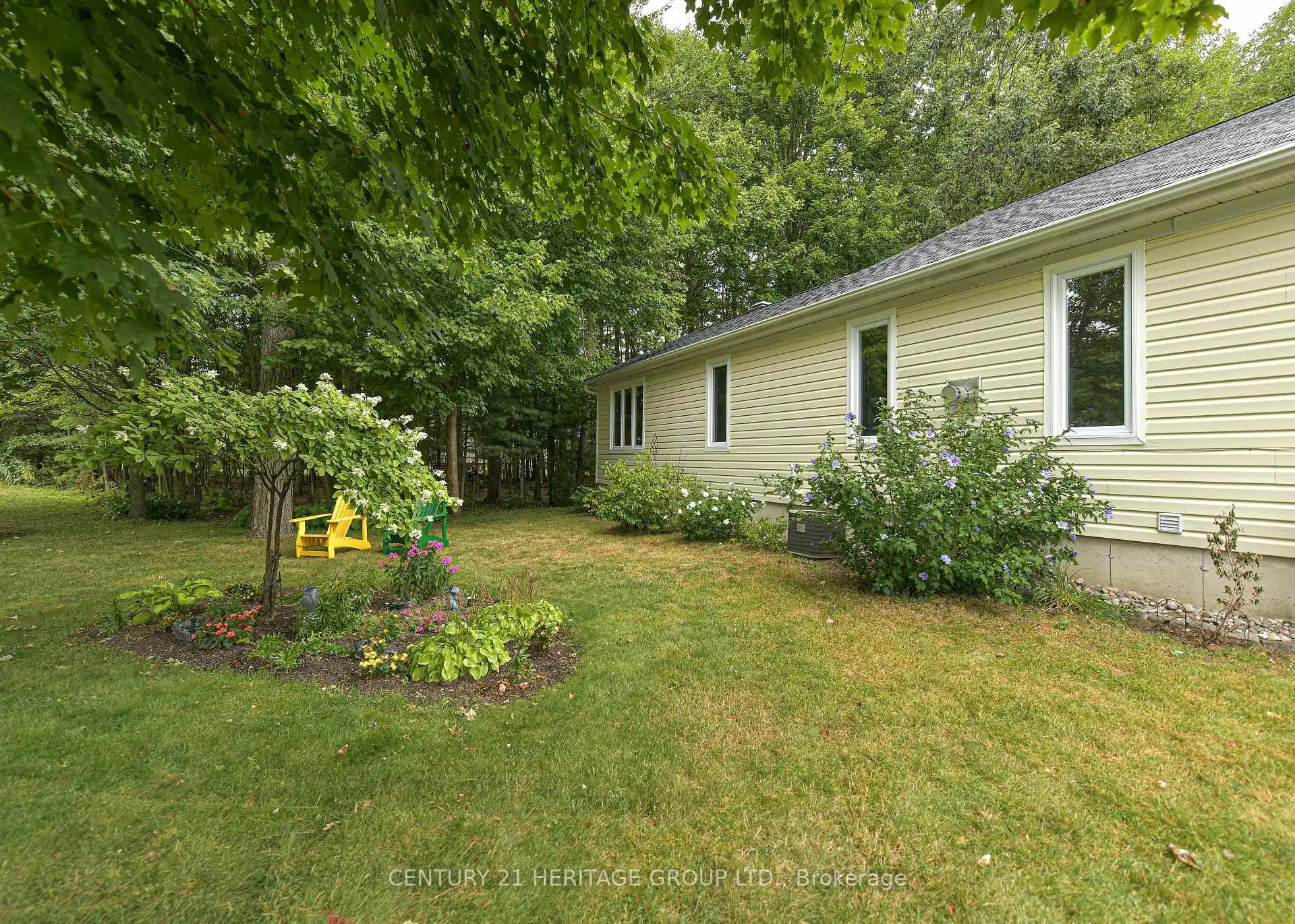 Photo 3 of 130 Hedgewood Lane, Gravenhurst, Muskoka (S) — HOMEH