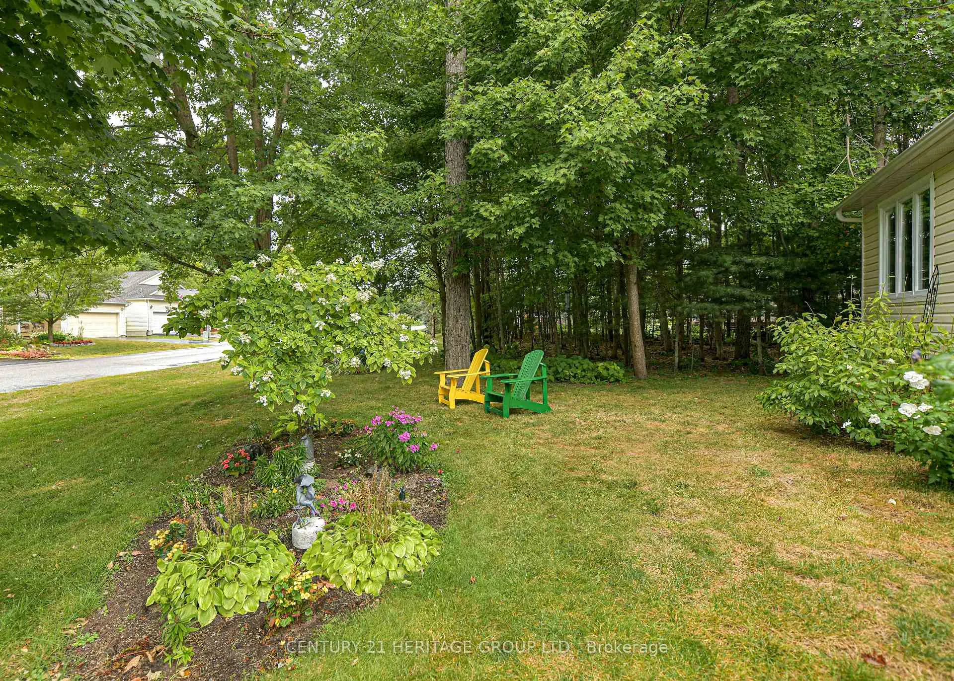 Photo 4 of 130 Hedgewood Lane, Gravenhurst, Muskoka (S) — HOMEH