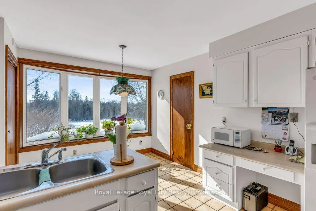 Photo 9 of 5502 Fifth Line, Guelph/Eramosa, Rural Guelph/Eramosa East — HOMEH