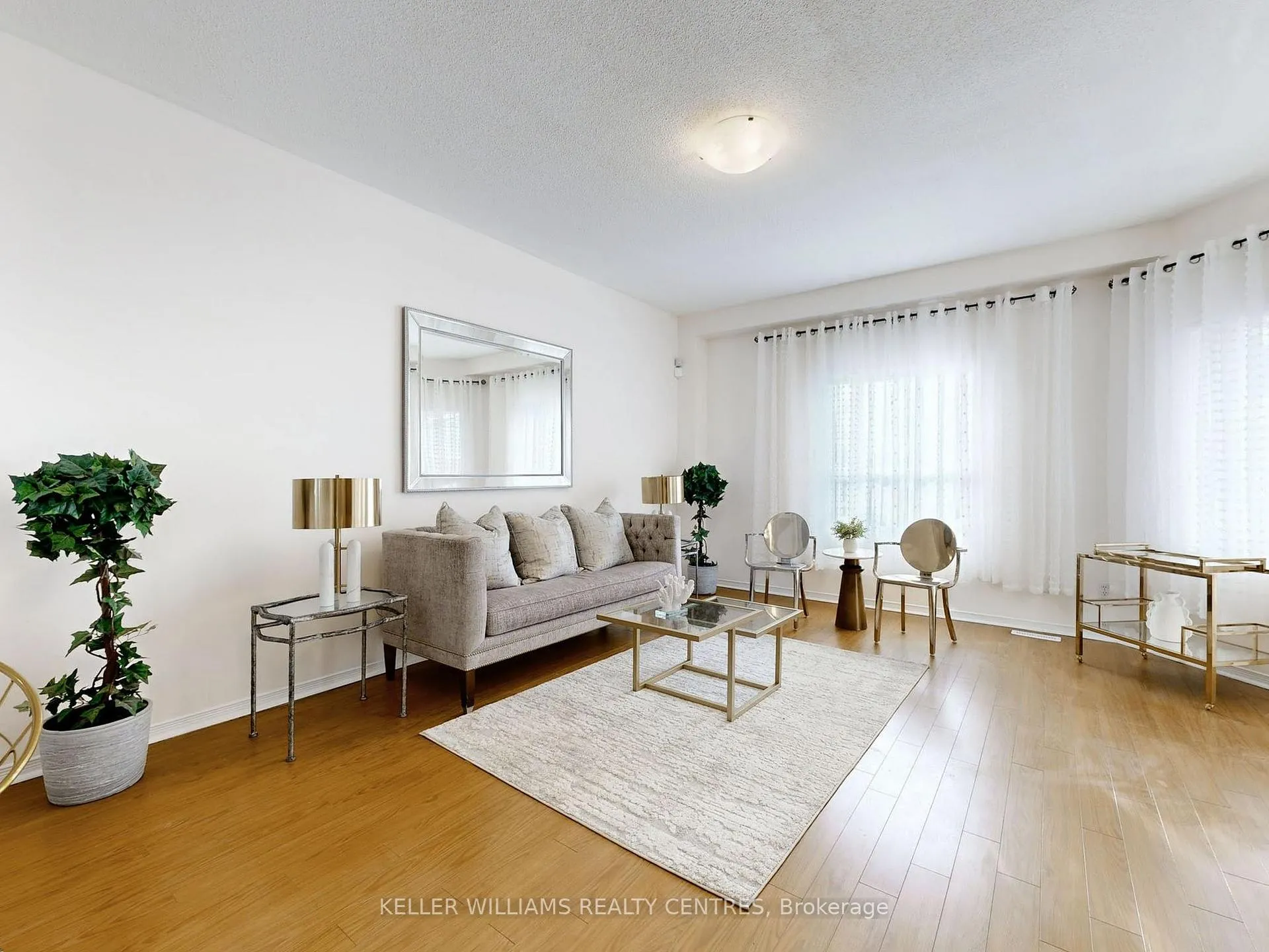Photo 2 of 344 John West Way, Aurora, Bayview Wellington — HOMEH