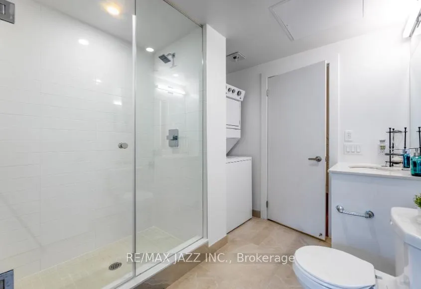 Photo 6 of Unit 1220, 80 Bond Street E, Oshawa, O'Neill — HOMEH