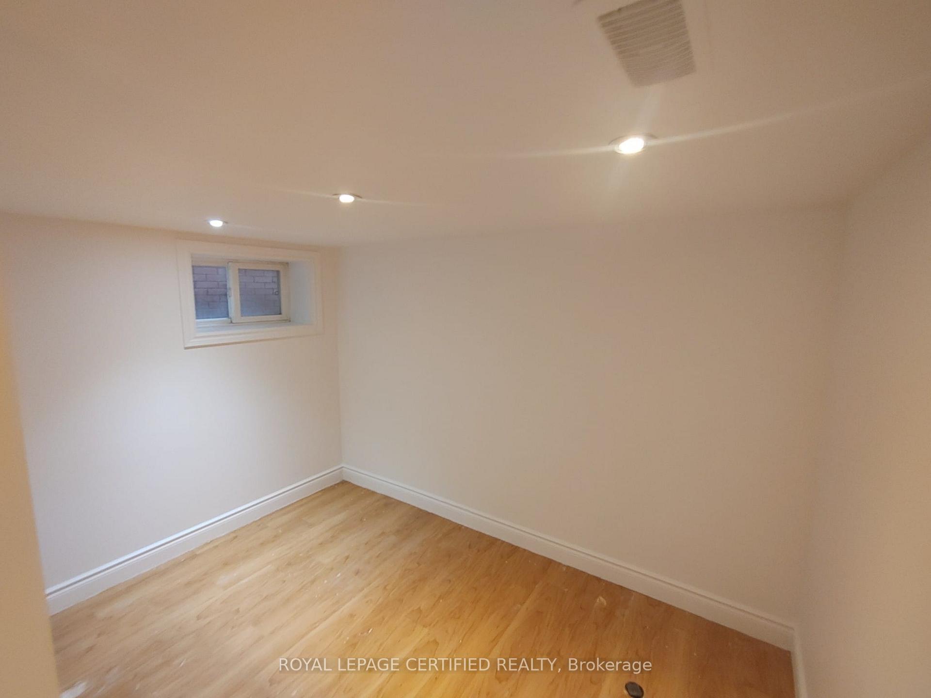 Photo 9 of Unit Basement, 17 Carrick Avenue, Hamilton, Stipley — HOMEH