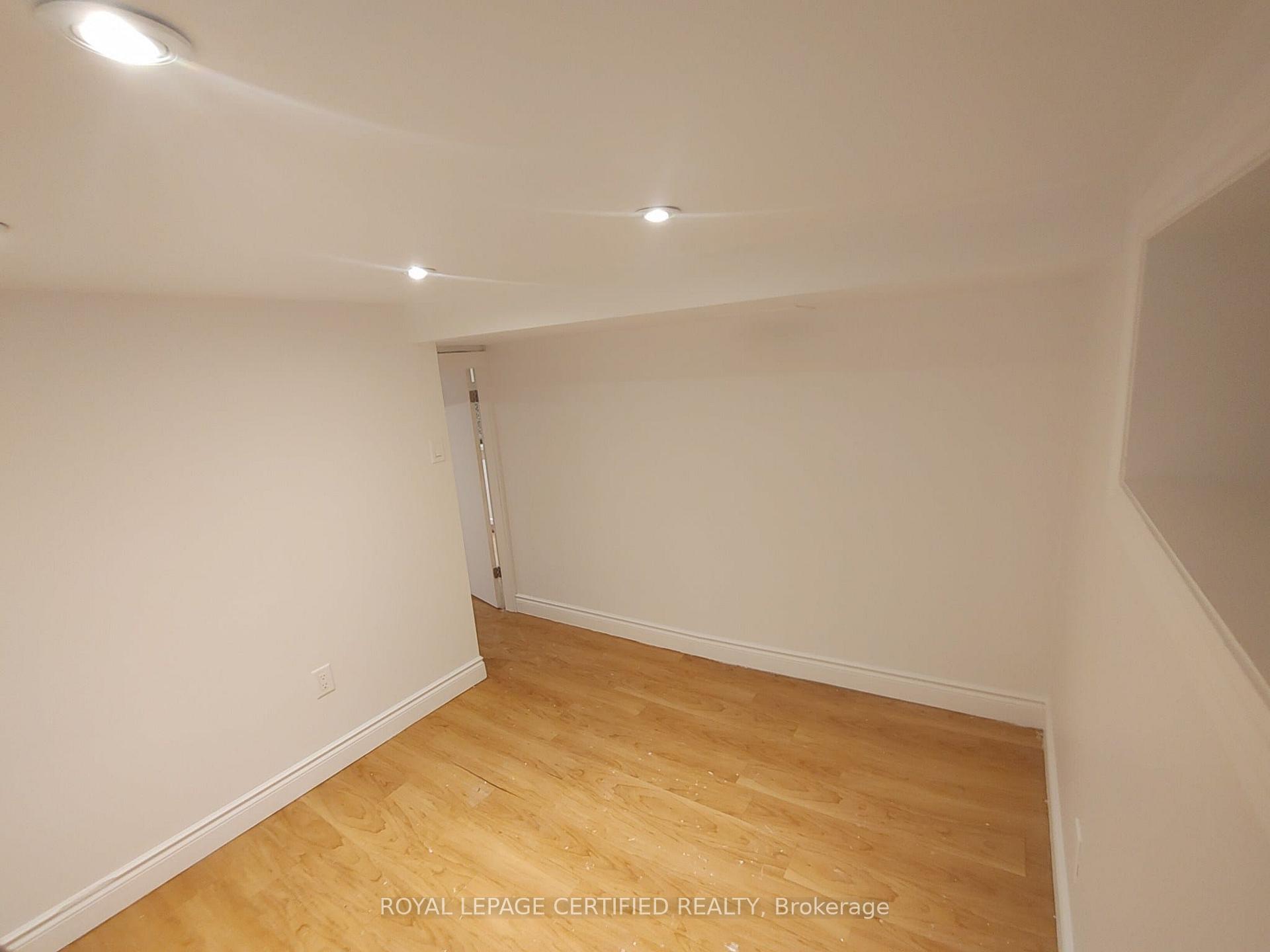 Photo 10 of Unit Basement, 17 Carrick Avenue, Hamilton, Stipley — HOMEH
