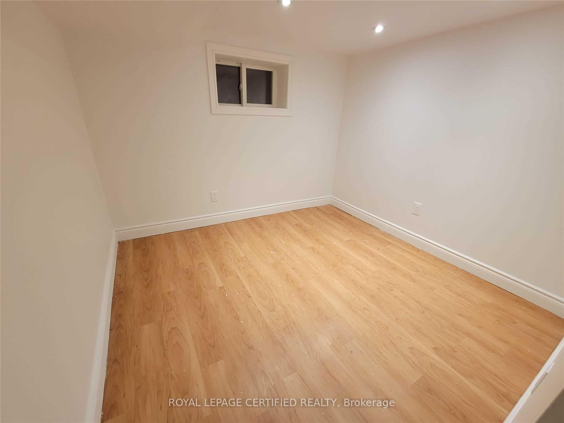 Photo 12 of Unit Basement, 17 Carrick Avenue, Hamilton, Stipley — HOMEH