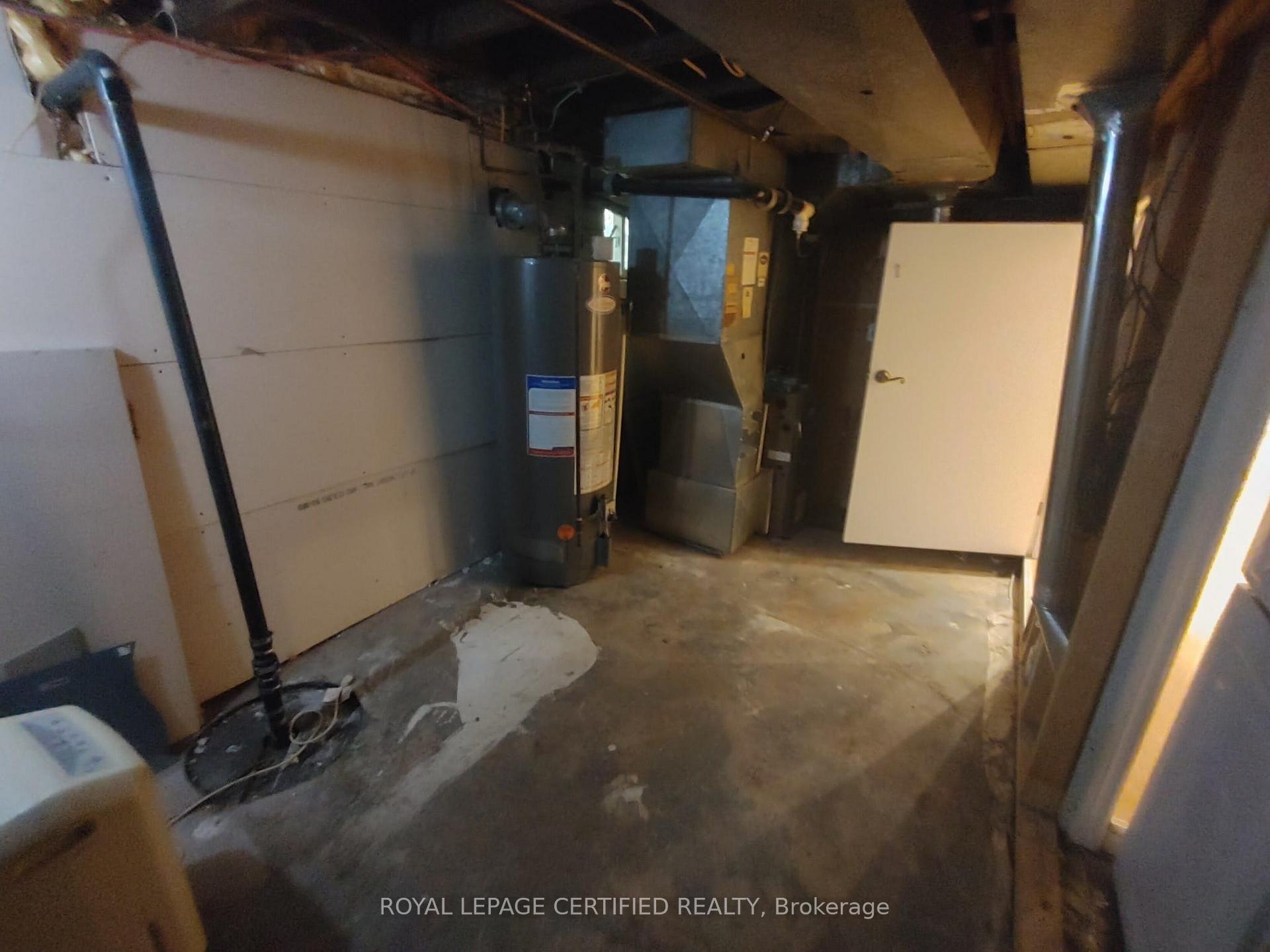 Photo 16 of Unit Basement, 17 Carrick Avenue, Hamilton, Stipley — HOMEH