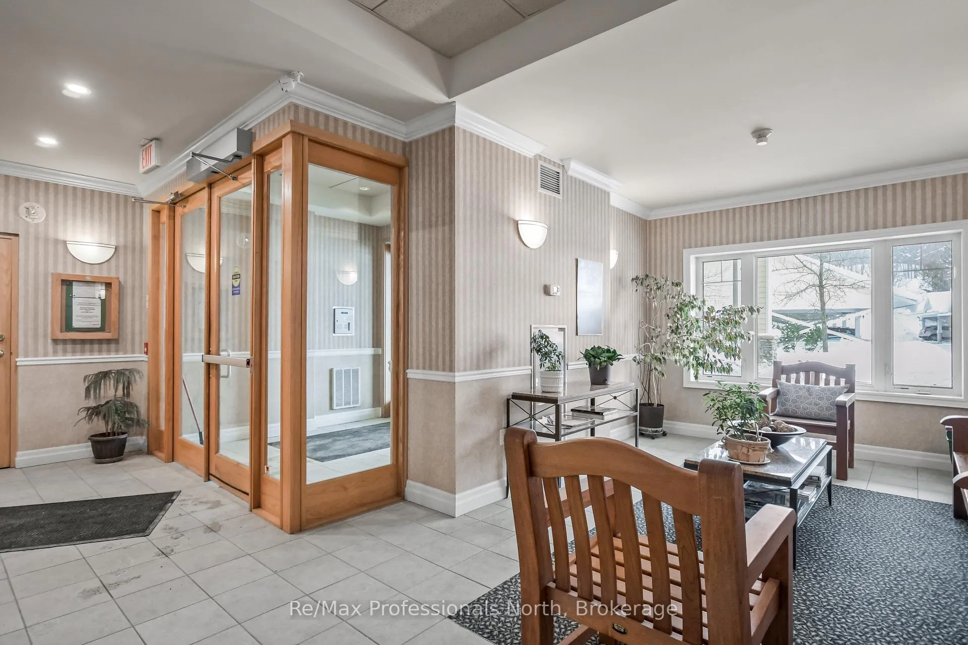 Photo 26 of Unit 403, 110 Steamship Bay Road, Gravenhurst, Muskoka (S) — HOMEH