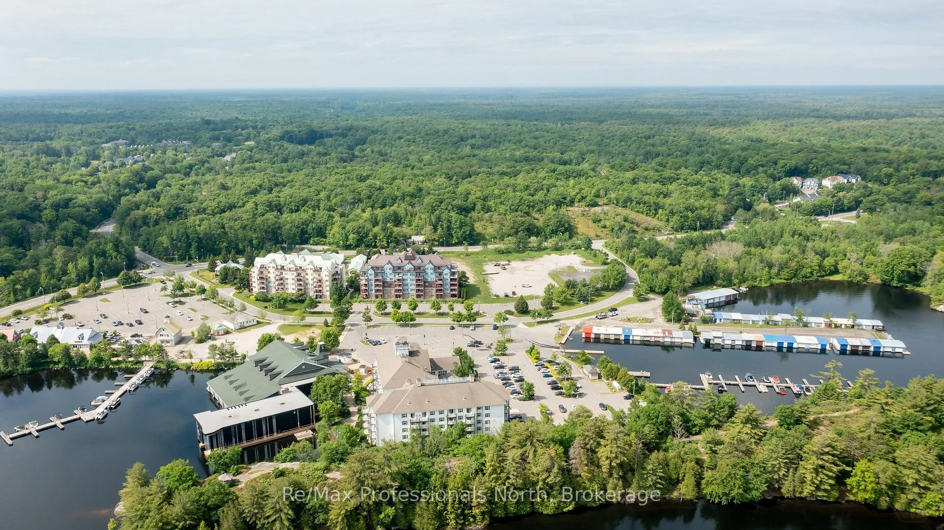 Photo 36 of Unit 403, 110 Steamship Bay Road, Gravenhurst, Muskoka (S) — HOMEH