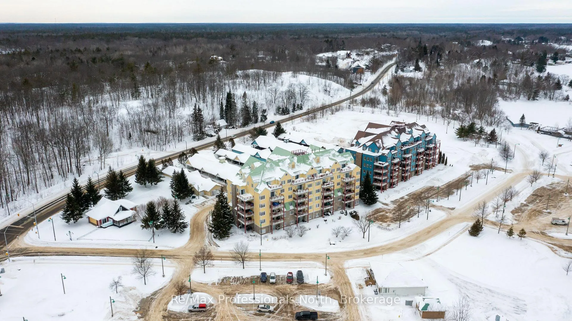 Photo 38 of Unit 403, 110 Steamship Bay Road, Gravenhurst, Muskoka (S) — HOMEH