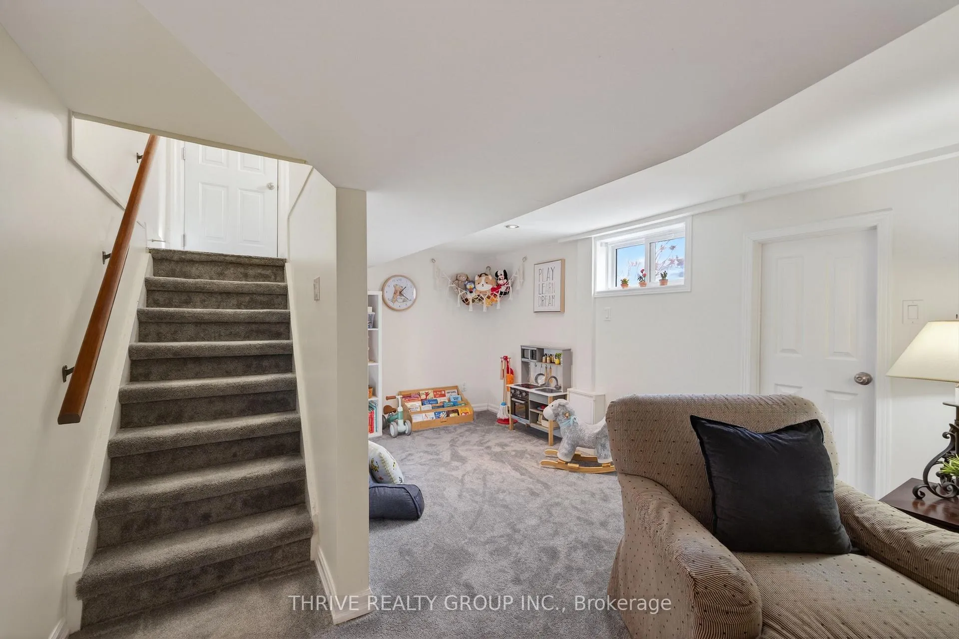 Photo 29 of 34 Devonshire Avenue, London, South G — HOMEH