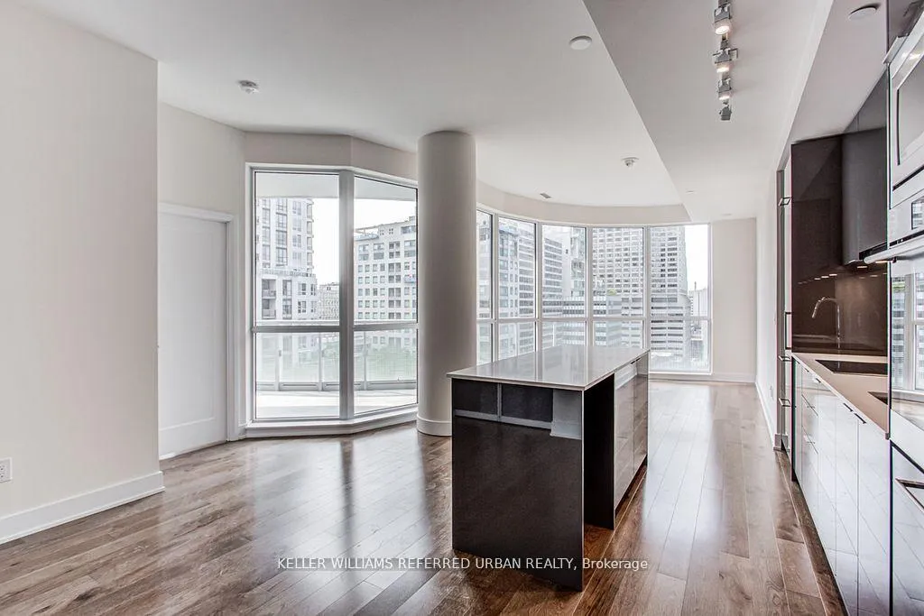 Photo 4 of Unit 1102, 88 Cumberland Street, Toronto, The Annex — HOMEH