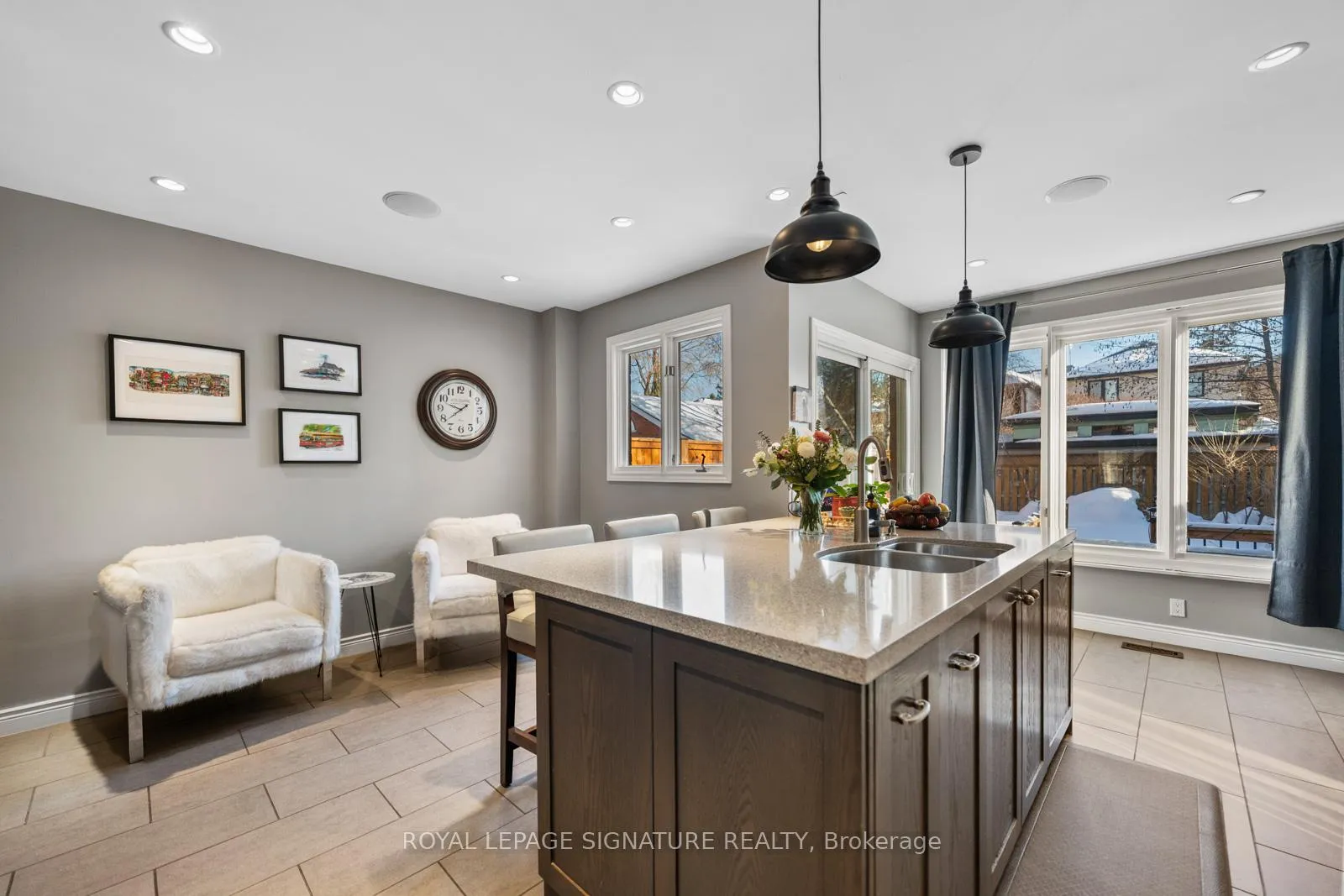 Photo 10 of 155 Blantyre Avenue, Toronto, East End-Danforth — HOMEH