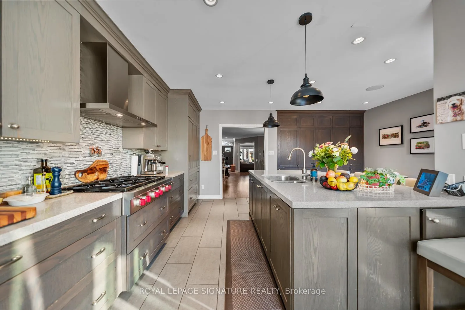 Photo 12 of 155 Blantyre Avenue, Toronto, East End-Danforth — HOMEH