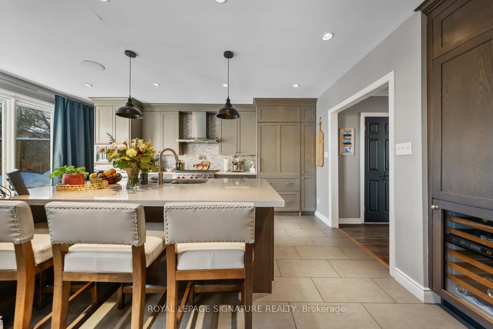 Photo 16 of 155 Blantyre Avenue, Toronto, East End-Danforth — HOMEH