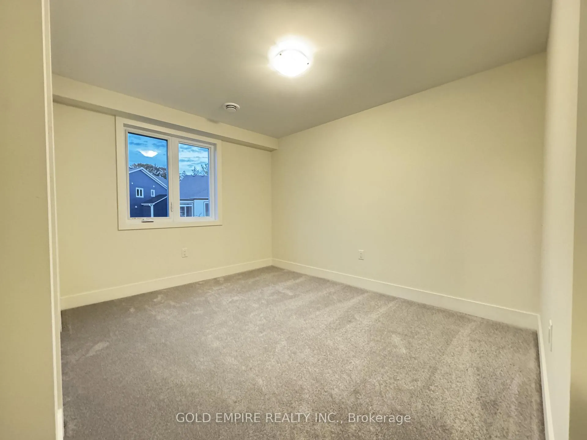 Photo 16 of Unit LOWER, 30 Julie Crescent, London, South J — HOMEH