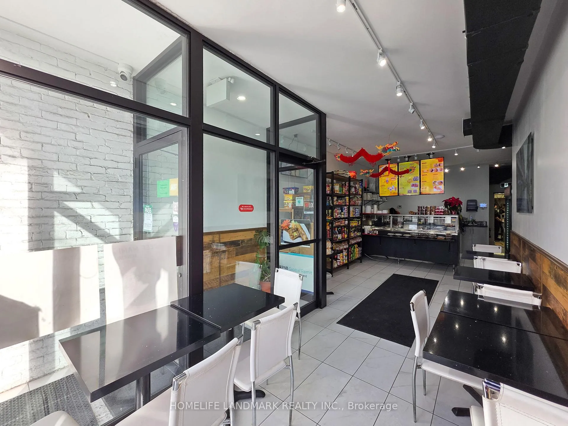 Photo 18 of 1027 Pape Avenue, Toronto, Danforth Village-East York — HOMEH