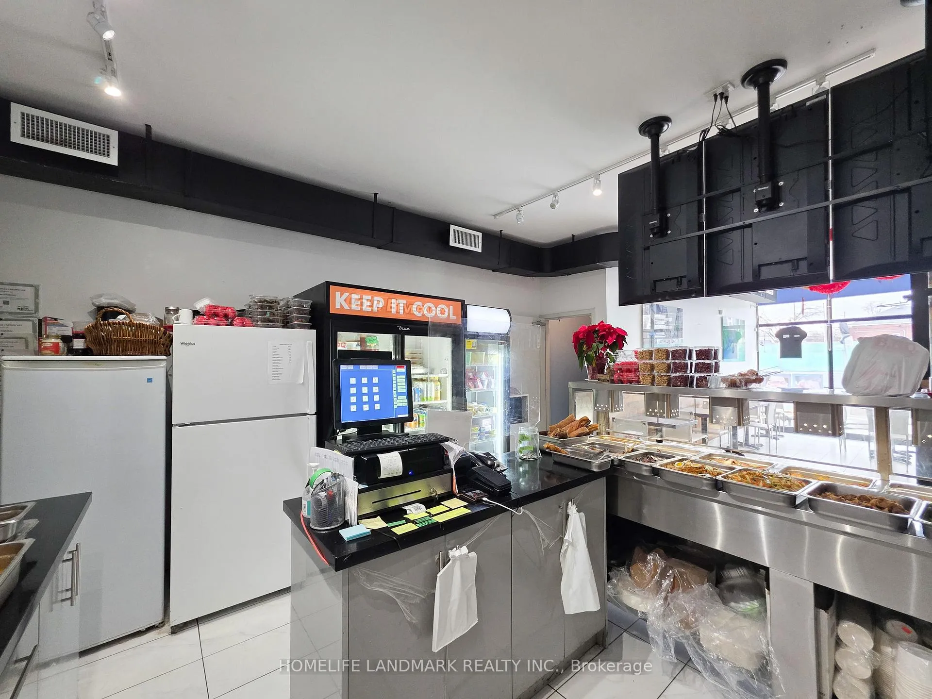 Photo 23 of 1027 Pape Avenue, Toronto, Danforth Village-East York — HOMEH