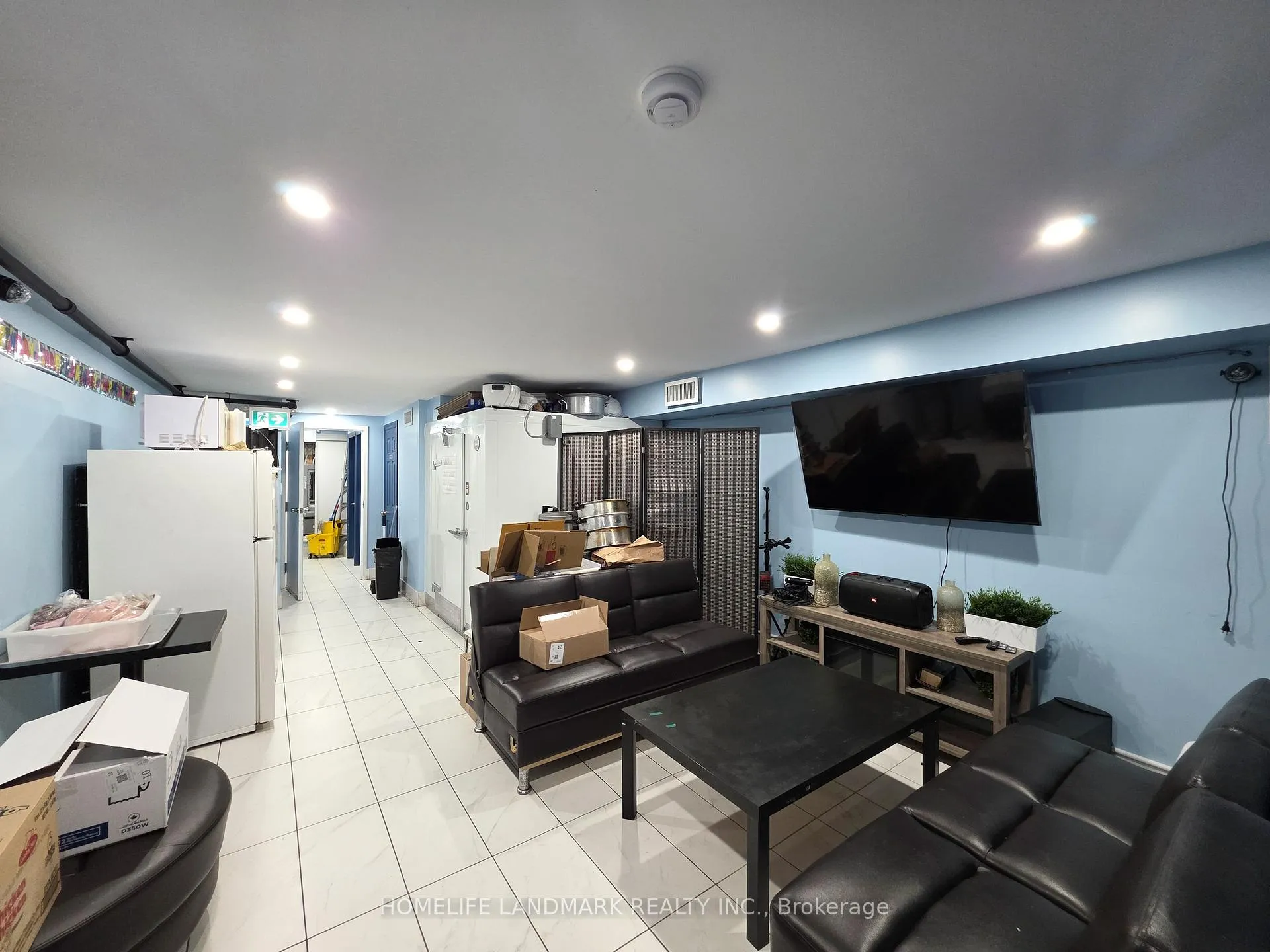 Photo 36 of 1027 Pape Avenue, Toronto, Danforth Village-East York — HOMEH
