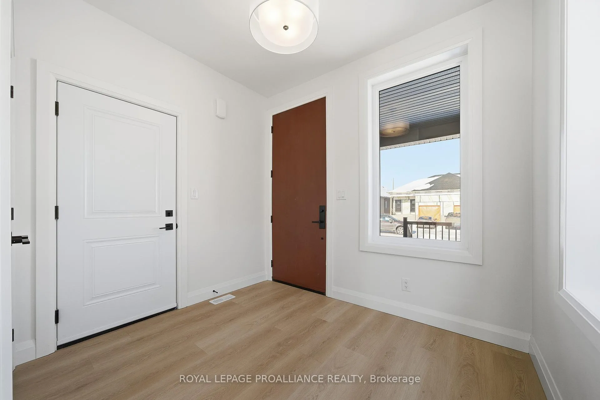 Photo 4 of 128 Royal Gala Drive, Brighton — HOMEH