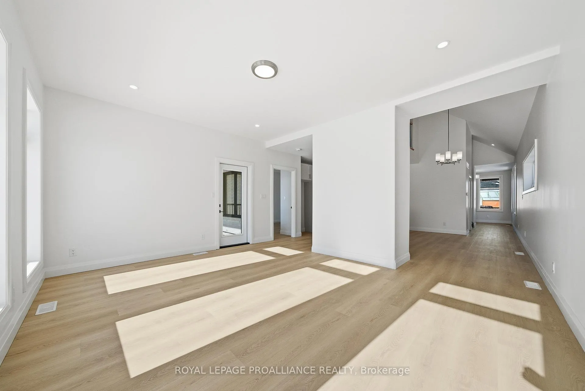 Photo 18 of 128 Royal Gala Drive, Brighton — HOMEH