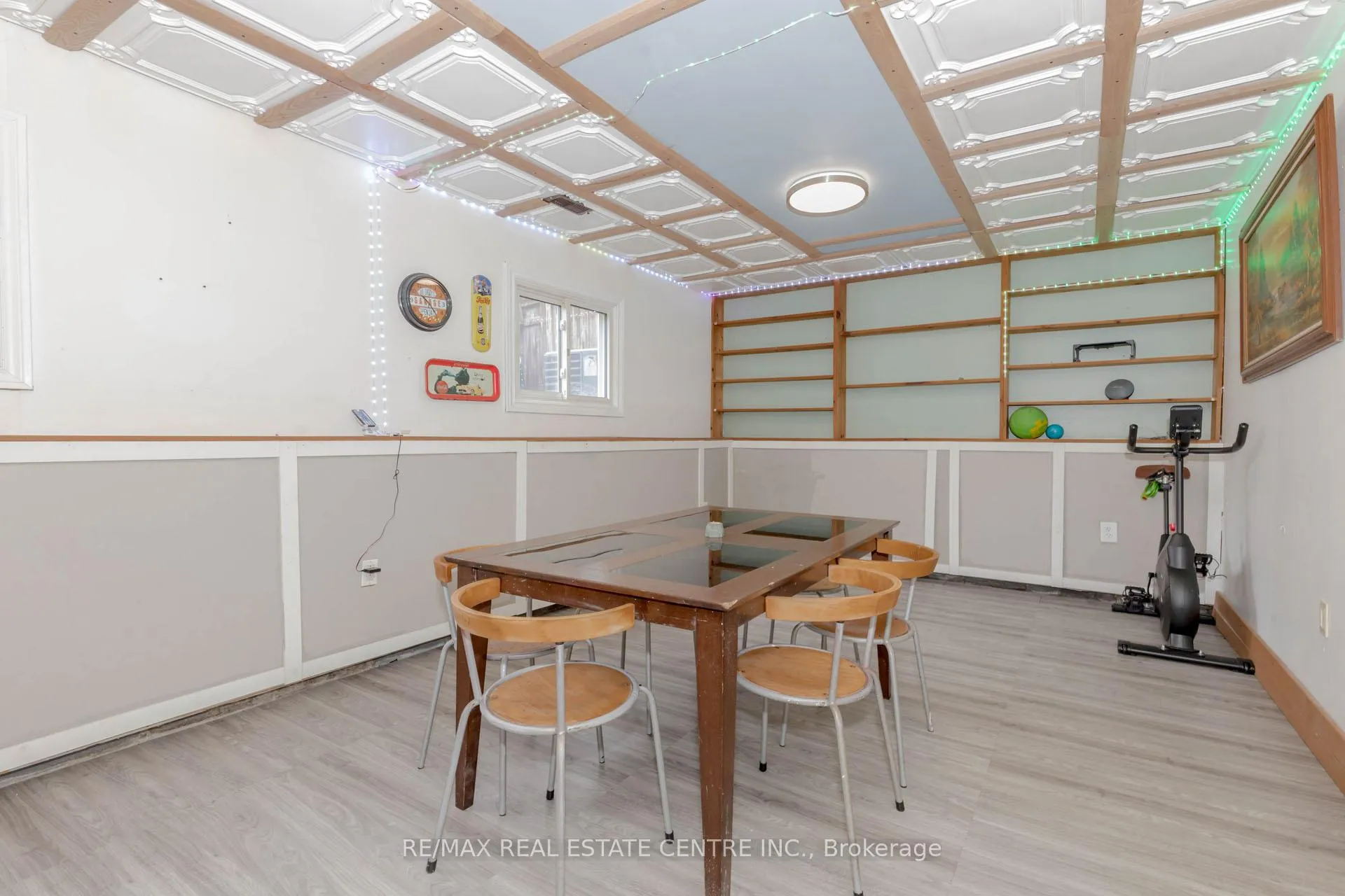 Photo 21 of 14 Pine Court, Southgate — HOMEH