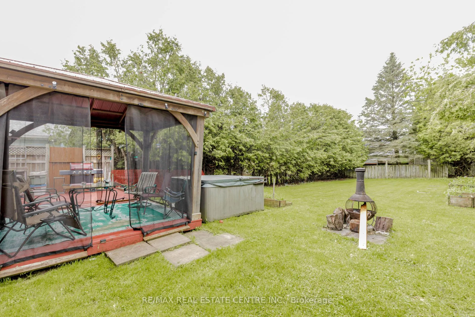 Photo 26 of 14 Pine Court, Southgate — HOMEH