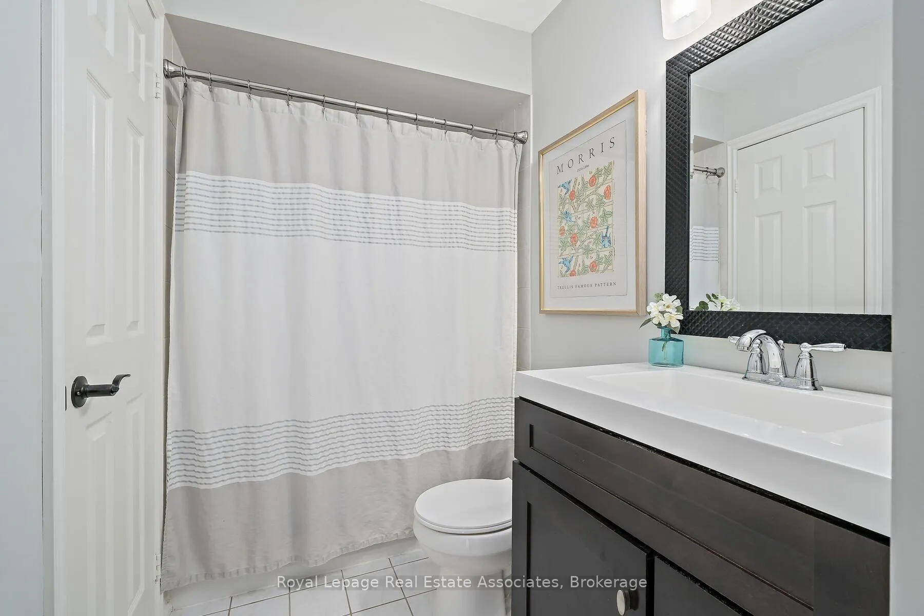 Photo 24 of 33 Bradley Drive, Halton Hills, Georgetown — HOMEH