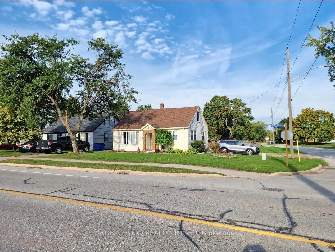 Photo 1 of Unit 323, 323 Mcnaughton Avenue E, Chatham-Kent, Chatham — HOMEH