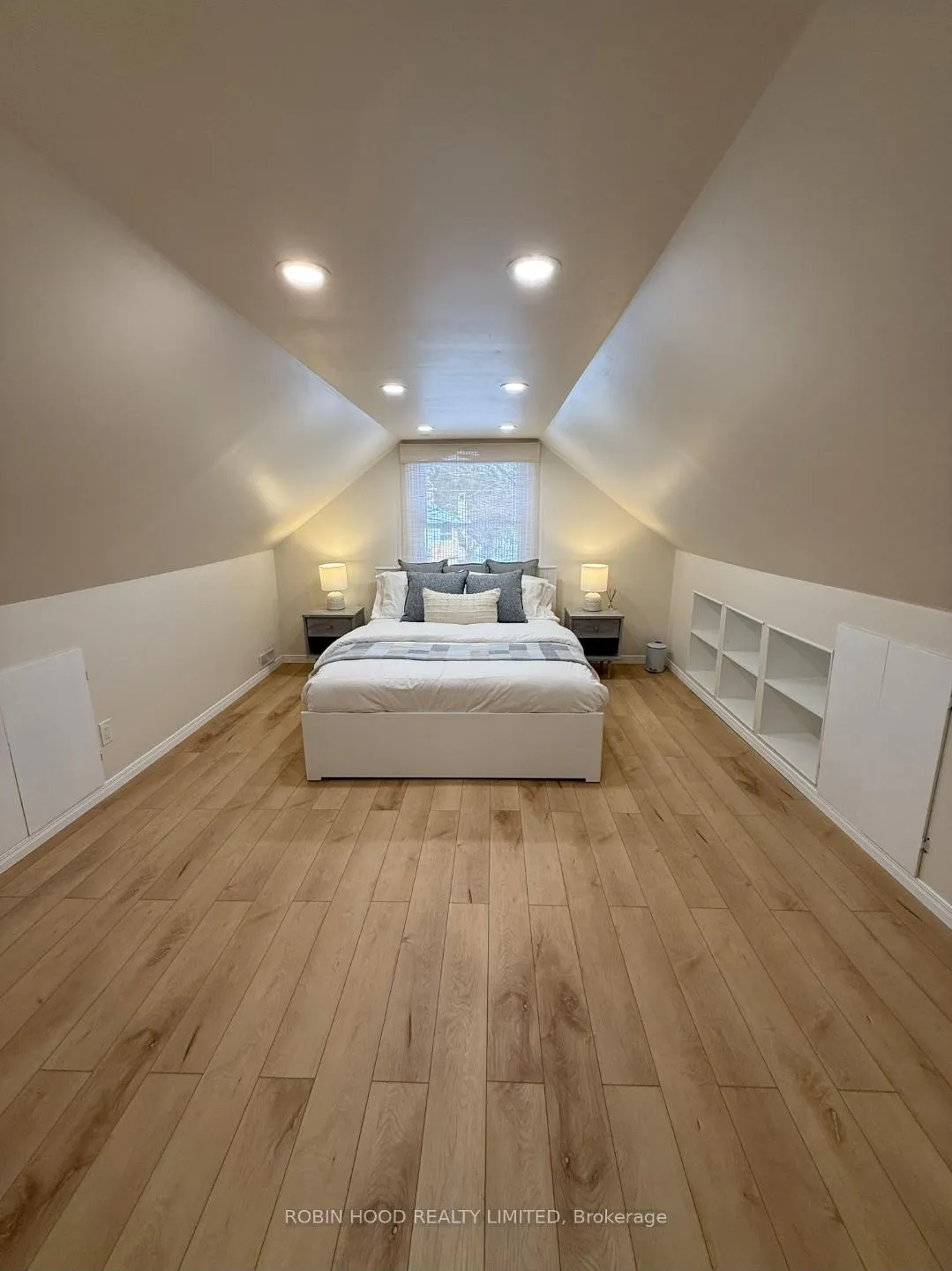 Photo 4 of Unit 323, 323 Mcnaughton Avenue E, Chatham-Kent, Chatham — HOMEH