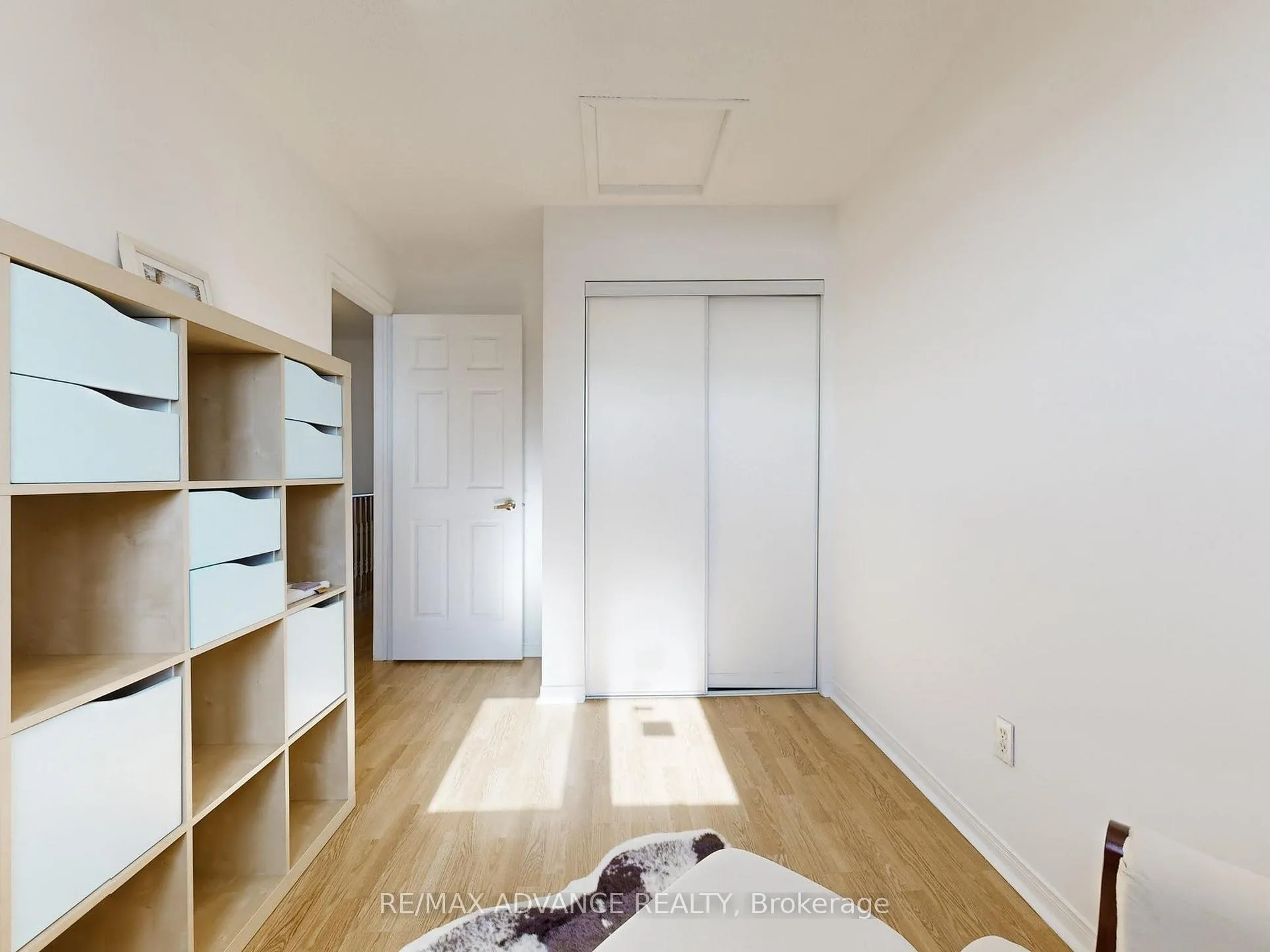 Photo 19 of 67 Kelso Crescent, Vaughan, Maple — HOMEH
