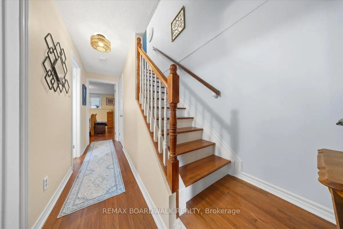 Photo 19 of Unit 6623A, 6623 Bilberry Drive, Ottawa, Convent Glen North — HOMEH