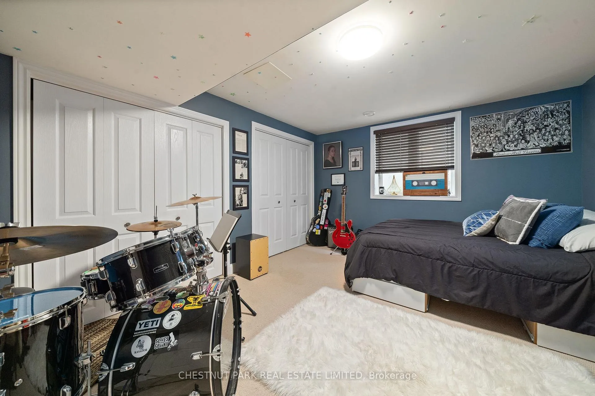Photo 24 of 140 Islandview Drive, Loyalist, Amherstview — HOMEH