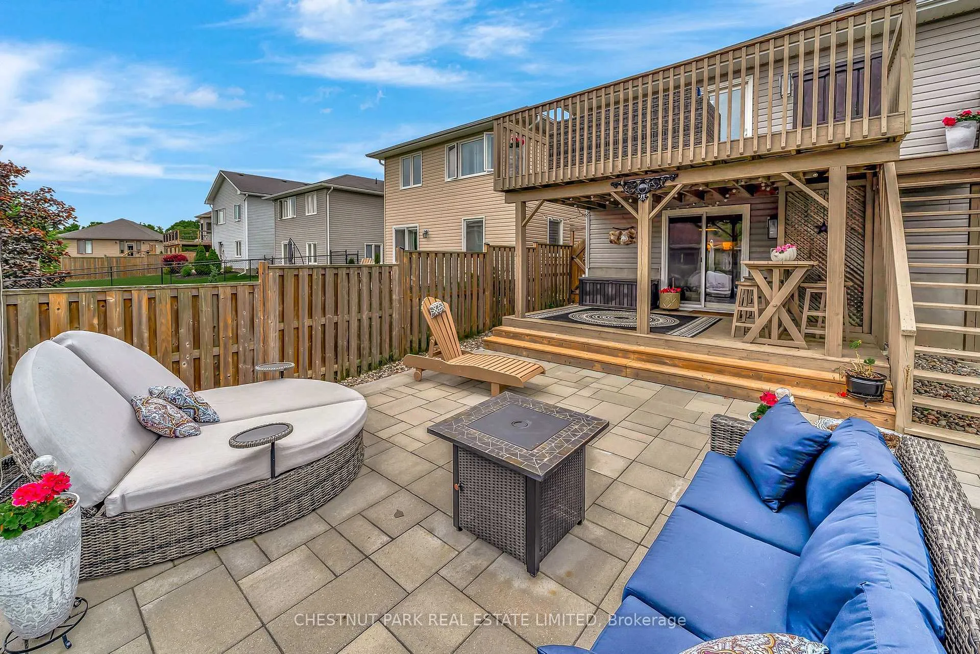 Photo 32 of 140 Islandview Drive, Loyalist, Amherstview — HOMEH
