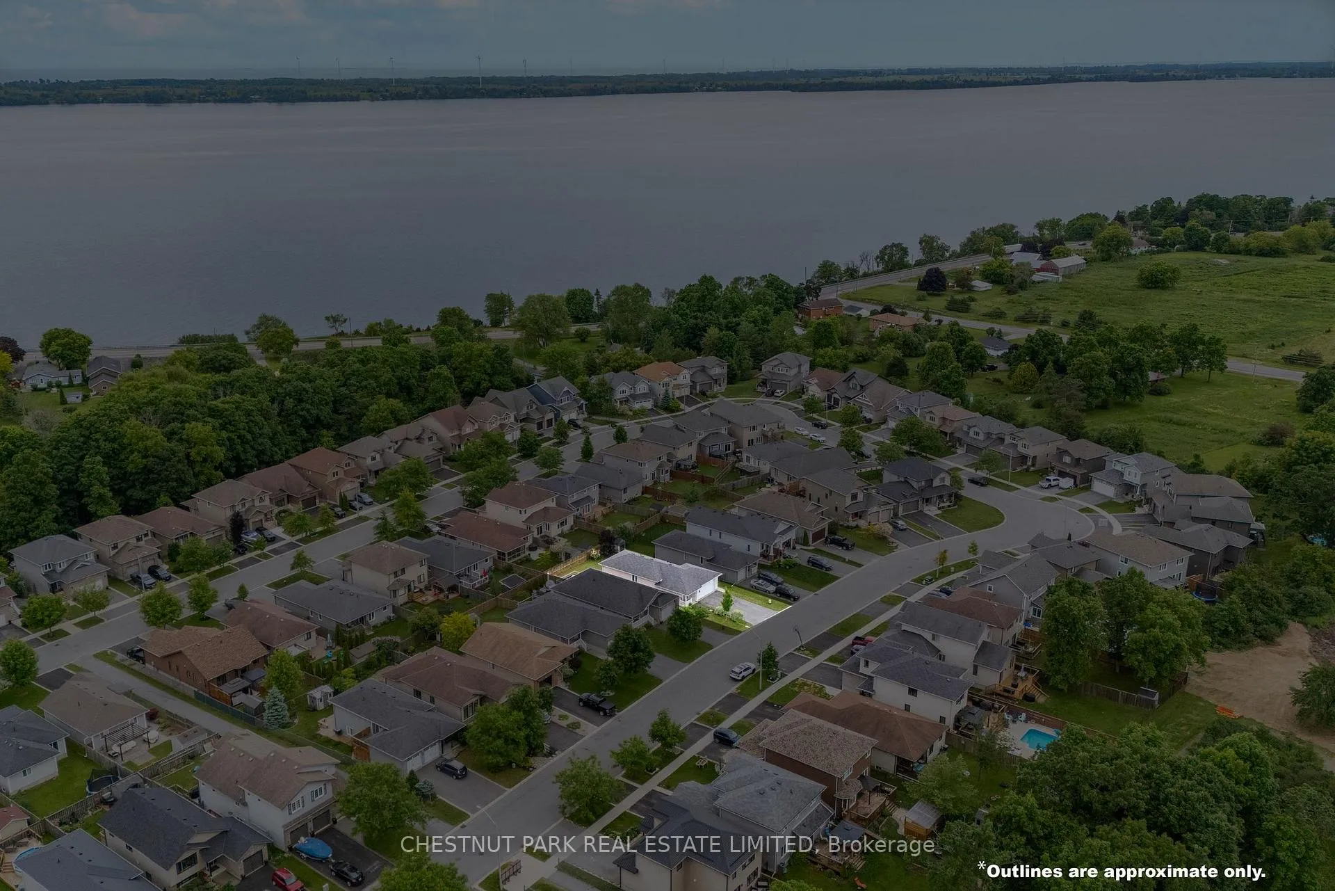 Photo 37 of 140 Islandview Drive, Loyalist, Amherstview — HOMEH