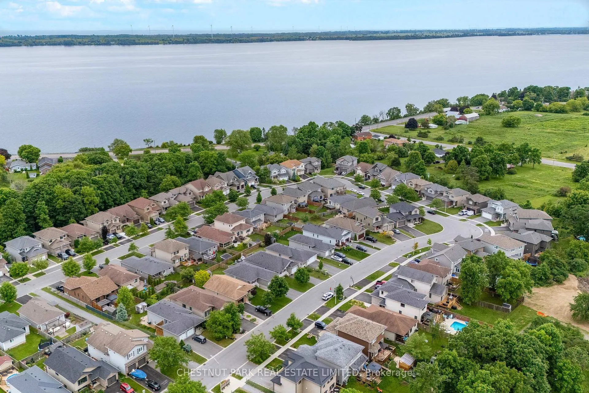 Photo 38 of 140 Islandview Drive, Loyalist, Amherstview — HOMEH