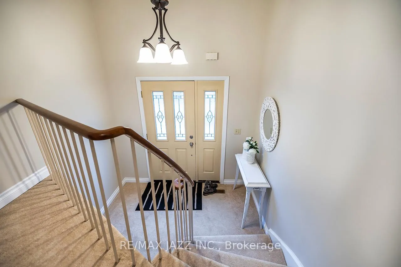 Photo 4 of 1259 Sunningdale Avenue, Oshawa, Donevan — HOMEH