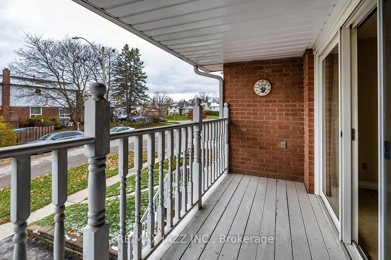 Photo 12 of 1259 Sunningdale Avenue, Oshawa, Donevan — HOMEH