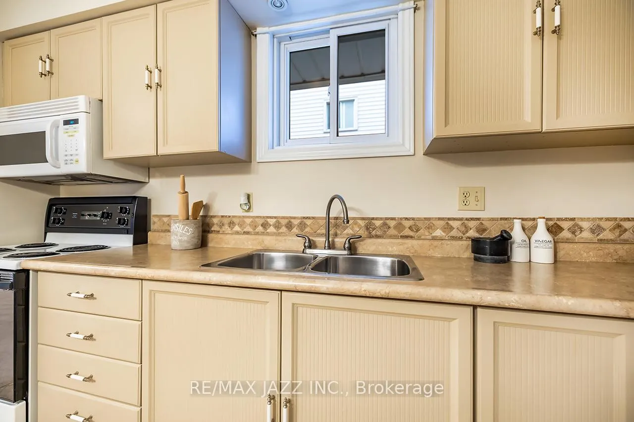 Photo 16 of 1259 Sunningdale Avenue, Oshawa, Donevan — HOMEH