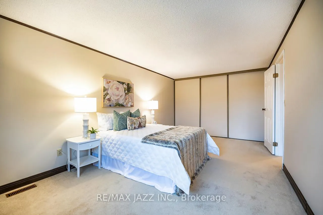 Photo 23 of 1259 Sunningdale Avenue, Oshawa, Donevan — HOMEH