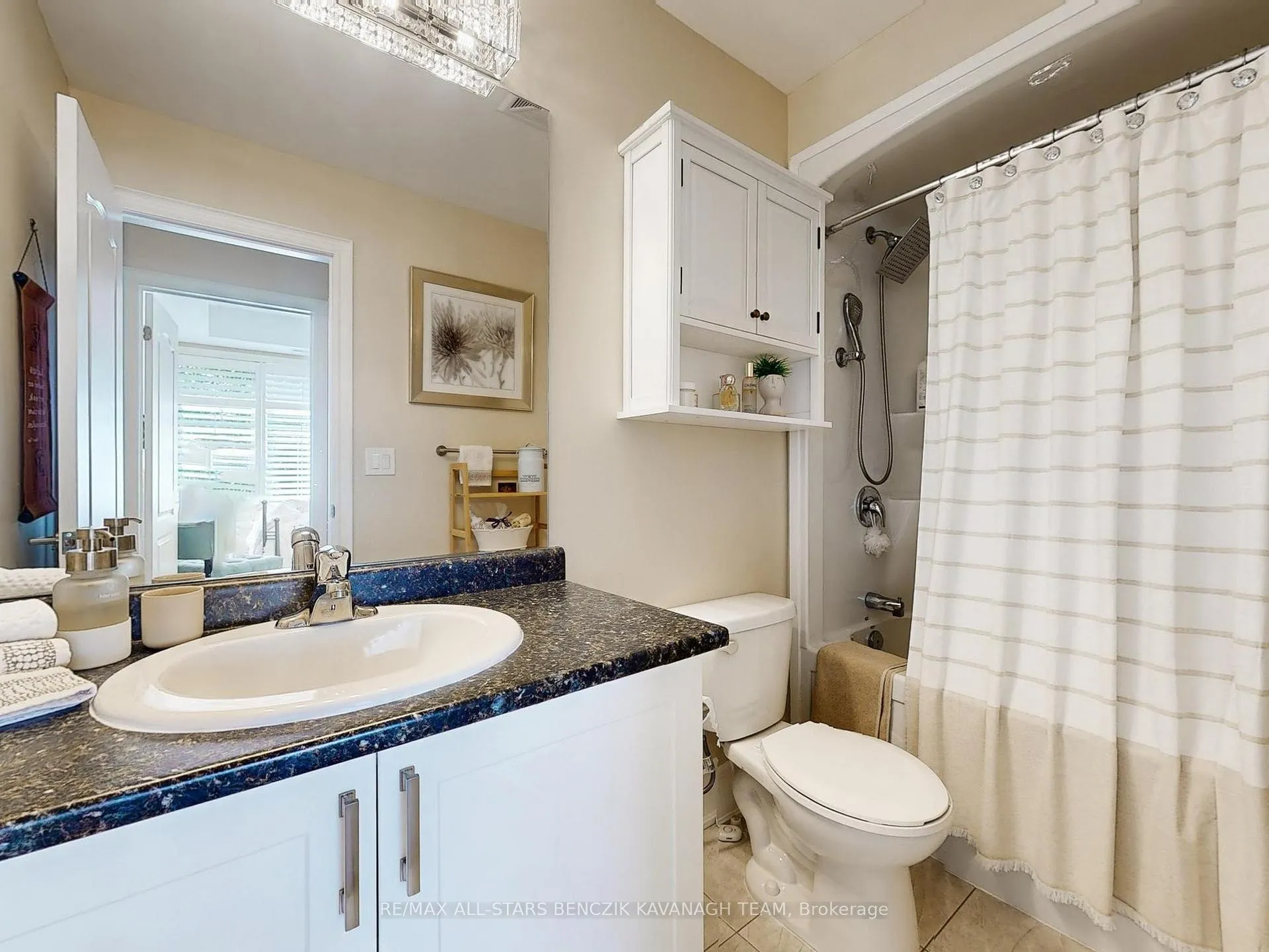 Photo 13 of Unit 206, 680 Gordon Street, Whitby, Port Whitby — HOMEH