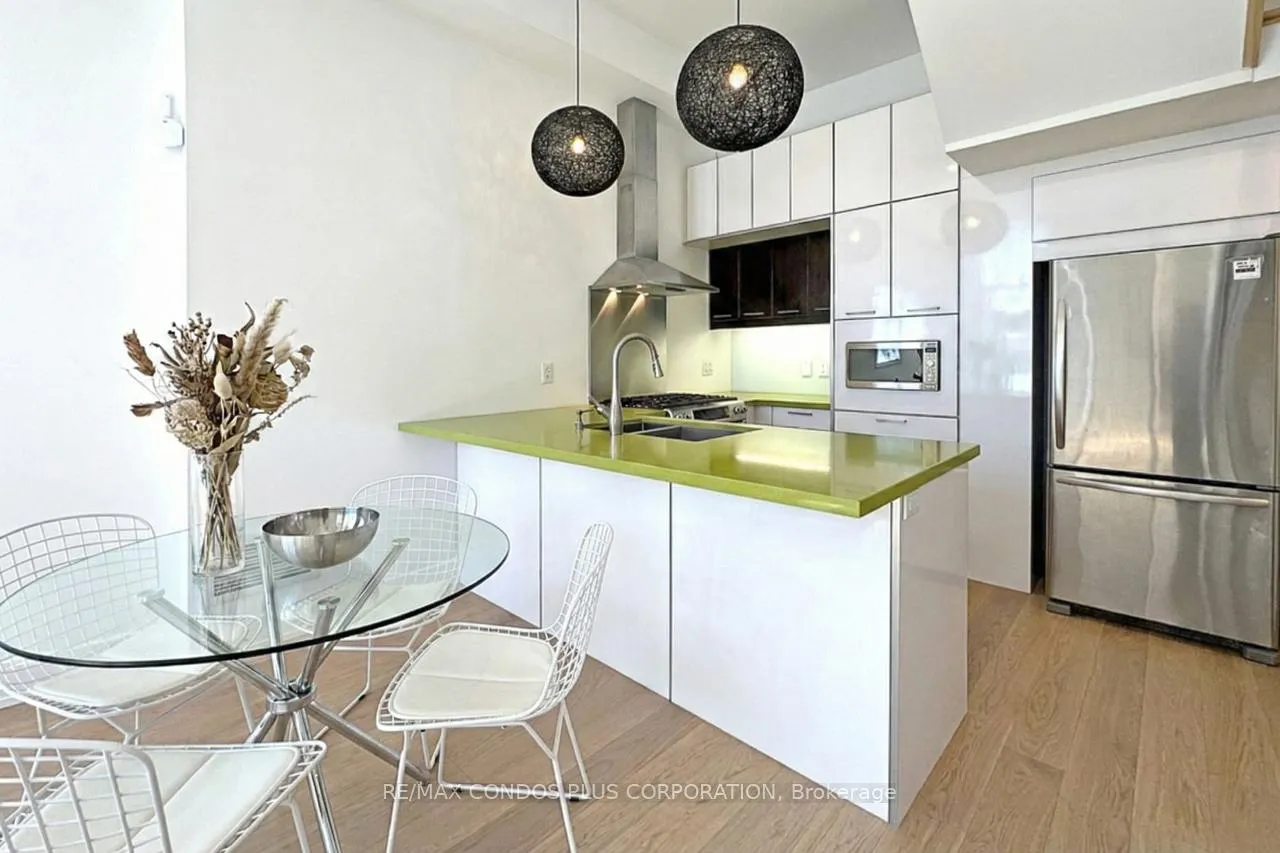 Photo 2 of Unit 113, 483 Dupont Street, Toronto, The Annex — HOMEH