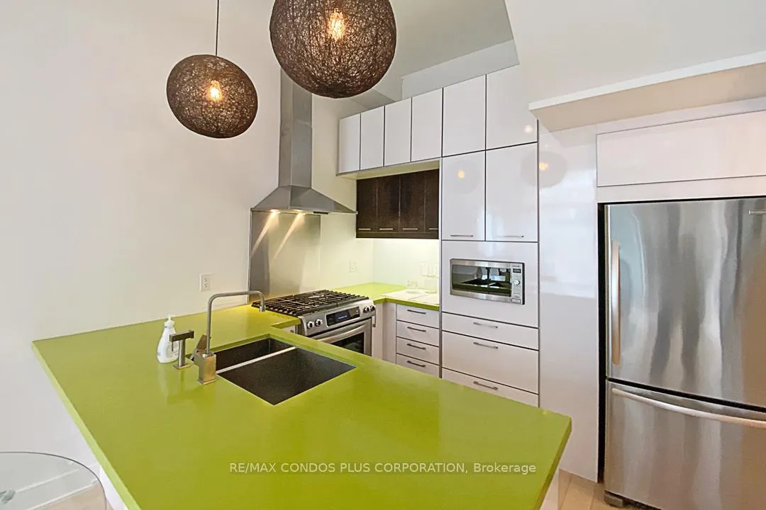 Photo 4 of Unit 113, 483 Dupont Street, Toronto, The Annex — HOMEH