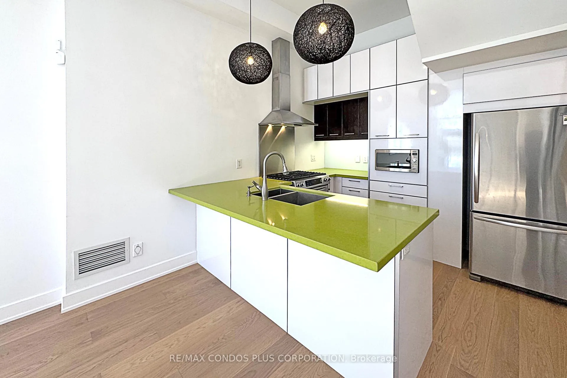 Photo 12 of Unit 113, 483 Dupont Street, Toronto, The Annex — HOMEH