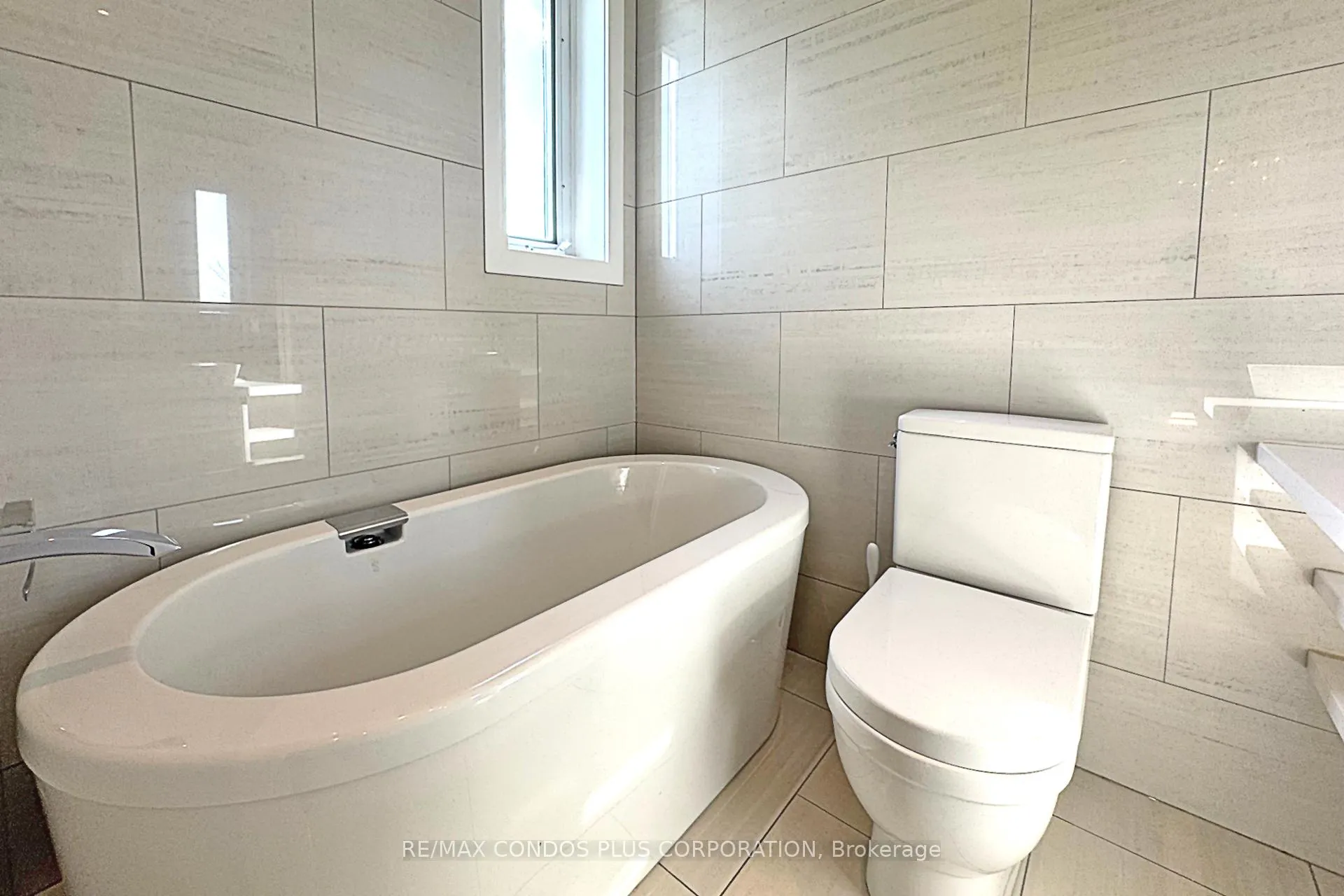 Photo 22 of Unit 113, 483 Dupont Street, Toronto, The Annex — HOMEH