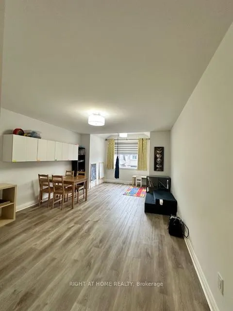 Photo 11 of 26 Stanhope Court, Ottawa, Barrhaven - Stonebridge — HOMEH