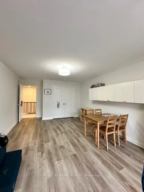 Photo 12 of 26 Stanhope Court, Ottawa, Barrhaven - Stonebridge — HOMEH