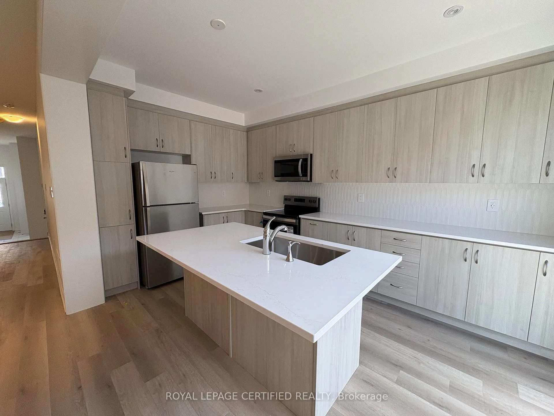 Photo 12 of 1368 Copley Court, Milton, Bowes — HOMEH