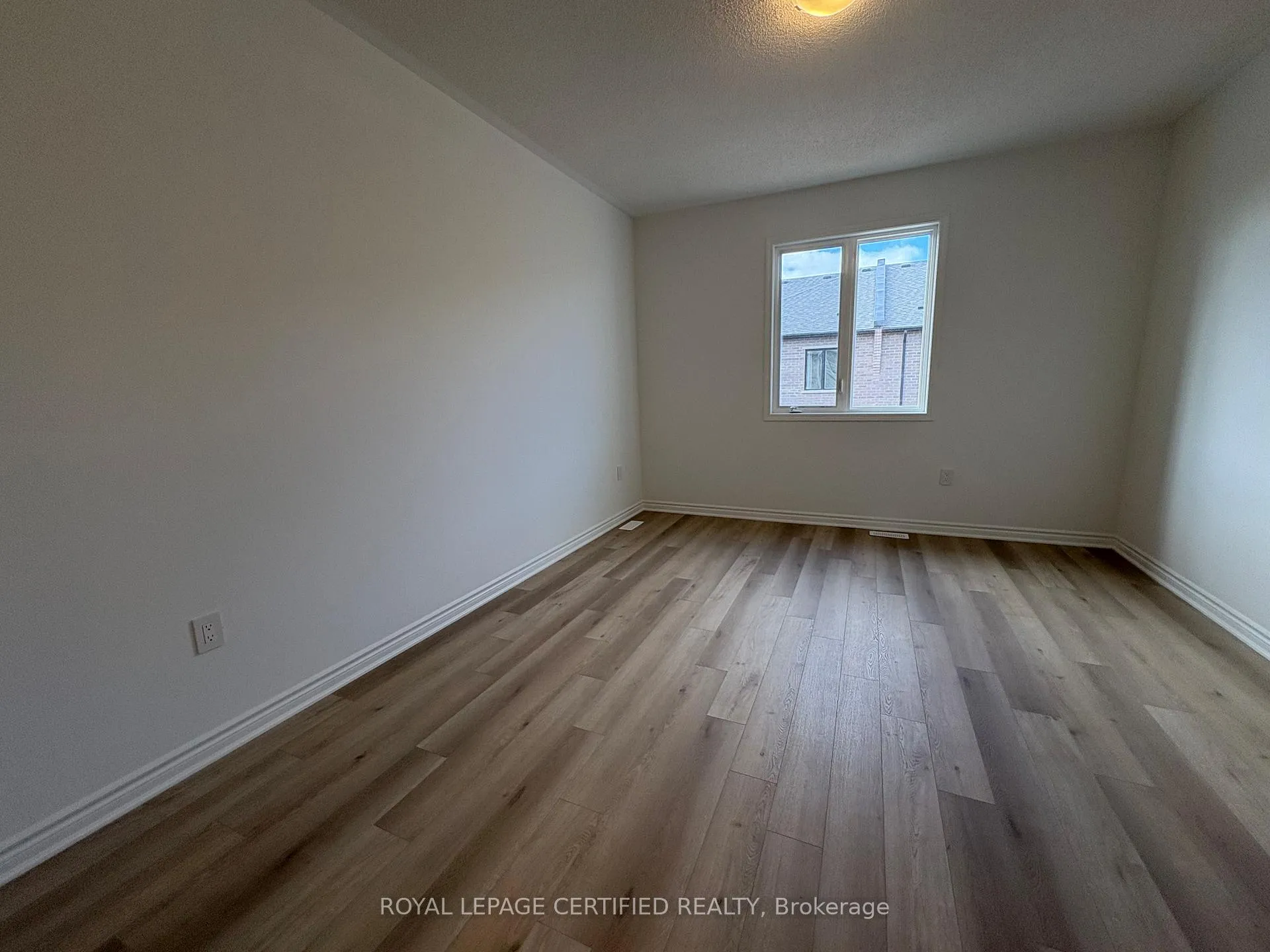 Photo 20 of 1368 Copley Court, Milton, Bowes — HOMEH