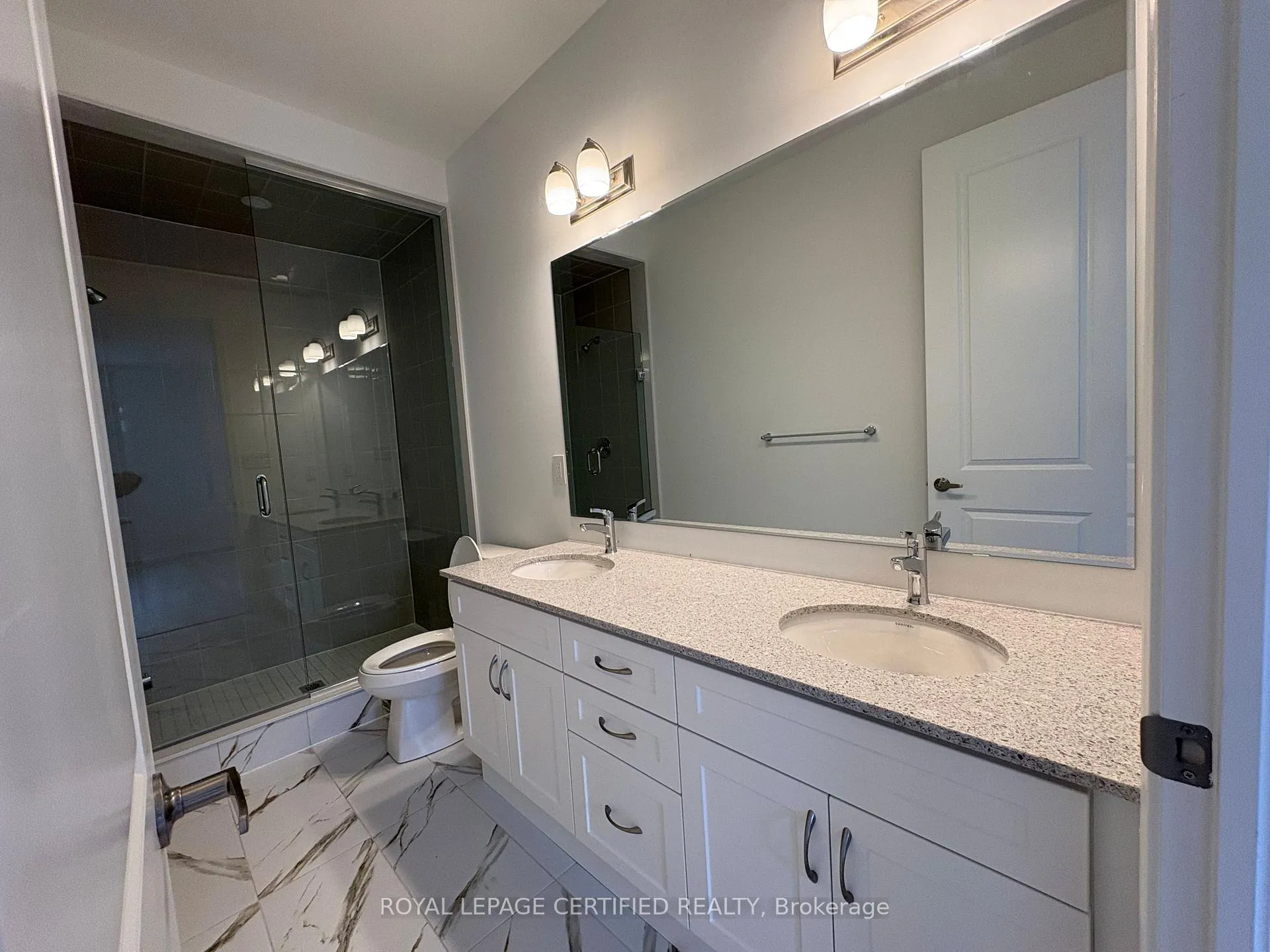 Photo 23 of 1368 Copley Court, Milton, Bowes — HOMEH